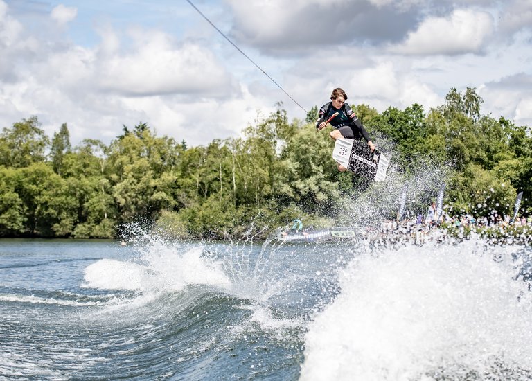 Olli Loder at the 2022 Malibu Boats UK Wakeboard And Wakesurf Nationals